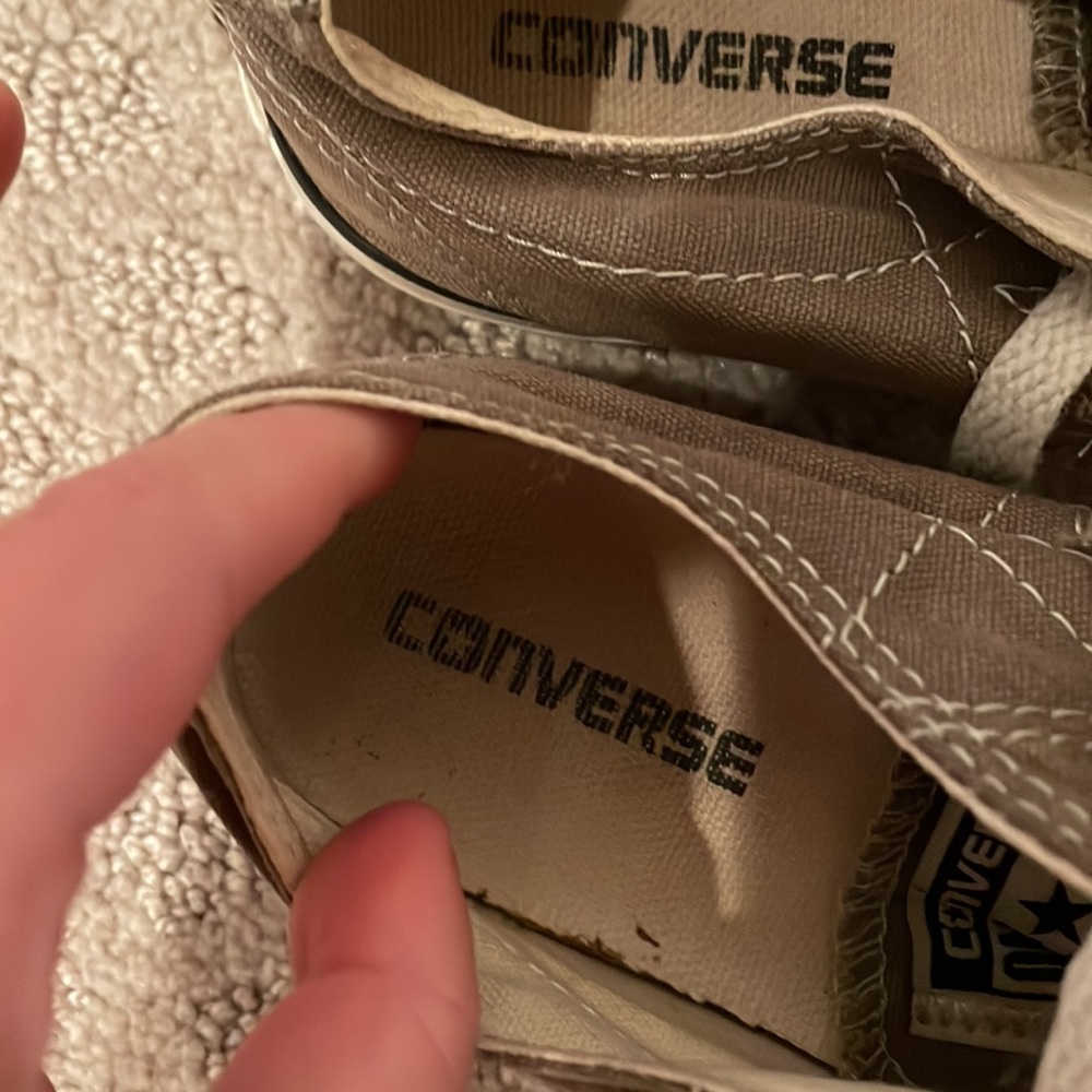 Used converse - Picture 2 of 4